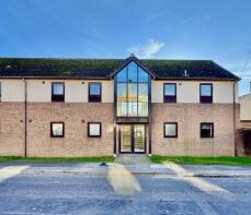 3, 24 Orchard Court, Walrow Road, Highbridge TA9 4AD