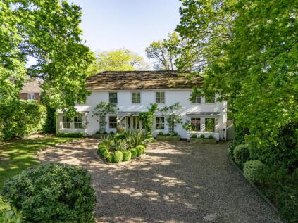 Fairacres, Cobham, KT11