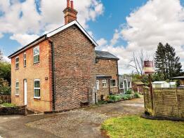 The Finches, Cat Street, Upper Hartfield, Hartfield TN7 4DY