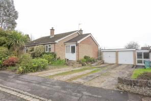 9, Buzzards Close, Banbury OX17 1RN