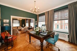 62, 137 Bryanston Court, George Street, London W1H 7HD