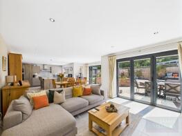 10, Browns Meadow, Northampton NN6 6NR