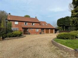 Driftwood, Harts Lane, Norwich NR9 3LS