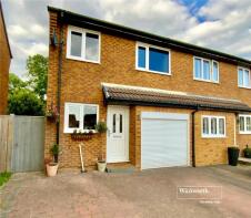 3, Lancaster Close, Christchurch BH23 4SR