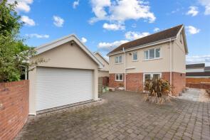 34, Long Shepherds Drive, Caswell, Swansea SA3 4RP