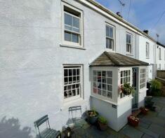 34, St Johns Terrace, Truro TR3 6ND