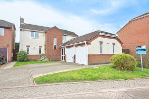 158, Glenfields, Peterborough PE7 1HY