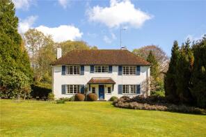 Vixenlaw, Spronketts Lane, Haywards Heath RH17 5TB