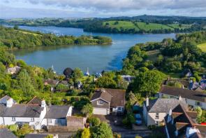 Twenty Fathoms, Higher Street, Dittisham TQ6 0HT