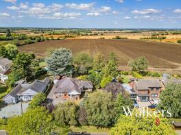 Leybourne, Loves Green, Highwood, Chelmsford CM1 3QH