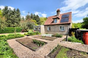 9, Crossing Cottage, Weasenham Road, Little Massingham PE32 2JZ