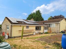 Tumbling Weir, Wells Road, Bleadney, Wells BA5 1PF