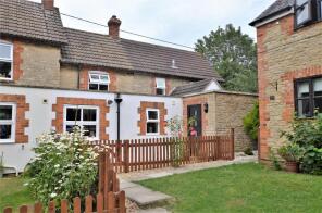 2, Exton Cottages, Station Road, Bicester OX27 7PD
