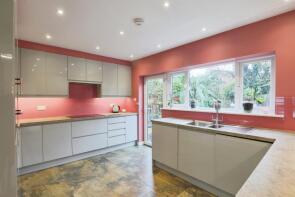 2, Dugard Place, Warwick CV35 8DX