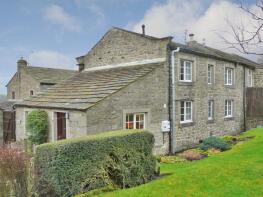 Natland, Barden Road, Eastby BD23 6SL