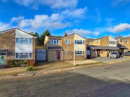 12, Lammas Way, Bedford MK45 2TR