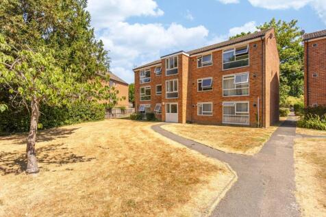 Aurum Close, Horley, RH6