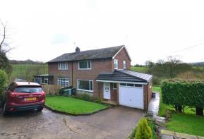 Lyndene, Bennetts Lane, Macclesfield SK11 0NY