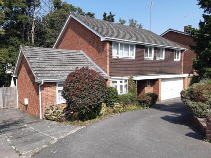 Lingwood Close, Bassett, Southampton, Hampshire, SO16