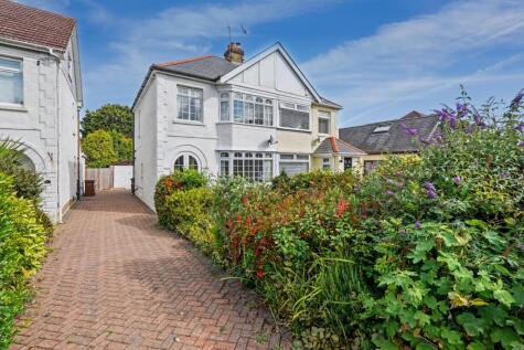 Asquith Road, Wigmore, Rainham