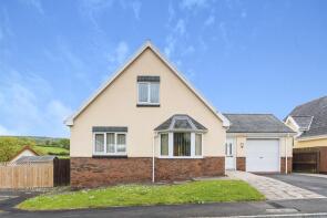 25, Uwch Gwendraeth, Drefach, Llanelli SA14 7AR