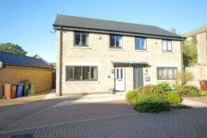 4, Beckside, Barnoldswick BB18 5BL