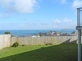 Ayr Garden, Alexandra Road, St. Ives TR26 1EN