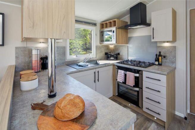 medium_product_manor_kitchen2_a88e966723.jpg