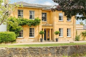 Aldington Manor, Village Street, Evesham WR11 7YE
