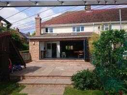 8, The Close, Olney MK46 5JP
