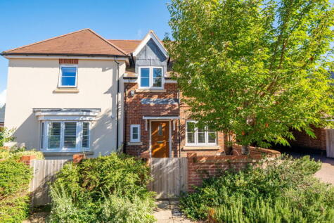 Fiver Close, Whitchurch, RG28 7FN