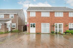 18, Old Yarmouth Road, Norwich NR12 9QW