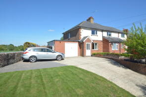132, Oak Road, Witham CM8 3HG