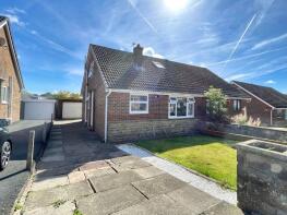 9, Hayfield Avenue, Oakes, Huddersfield HD3 4FZ