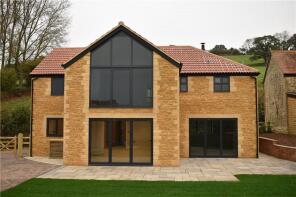 Charmead, Eastfield Lane, Middle Chinnock, Crewkerne TA18 7PW