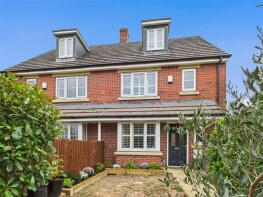 90, Cainscross Road, Stroud GL5 4HB