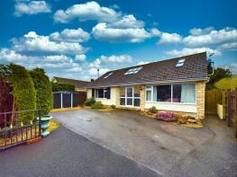 1, Park Drive, Llangattock, Crickhowell NP8 1PP