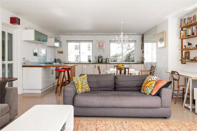 Reception/Kitchen