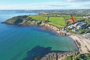 3 Pebbles, Shore View, Swanpool, Falmouth TR11 5JJ