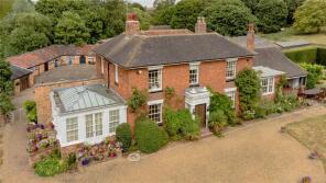 Shawell Manor, Main Street, Shawell LE17 6AG