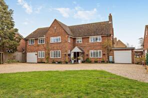 The Gables, Meeting Lane, Royston SG8 0QF