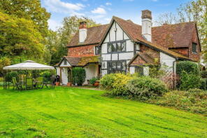 Old Rectory, Wilmots Lane, Horley RH6 9JR