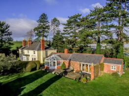 Veldifer House, A480 From Clifford House To Stretton Court Farm, Hereford HR4 7AA