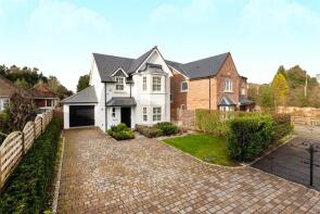 White Gables, Burchetts Green Road, Burchetts Green, Maidenhead SL6 6QS
