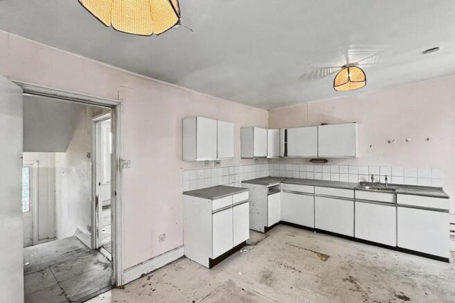 29B Rye Hill Park, Nunhead, London SE15 3JN
