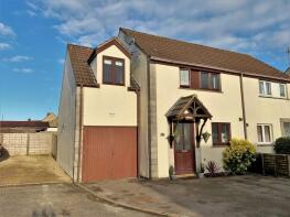 9, Hollybush Close, Badminton GL9 1JJ