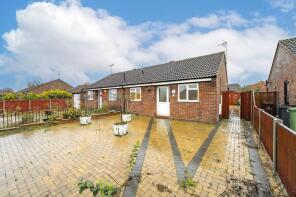 101, Hillcrest Avenue, Dereham NR19 1TD