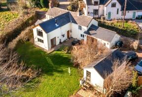 Hillcrest, Westfields Lane, Ross-on-wye HR9 6EY