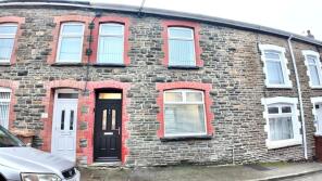 6, Plas Terrace, Oak Terrace, Blackwood NP12 3RP
