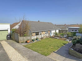 21 Lindum, Tredinnick Way, Perranporth TR6 0EG